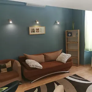 ellenőrizze a rendelkezésre állást