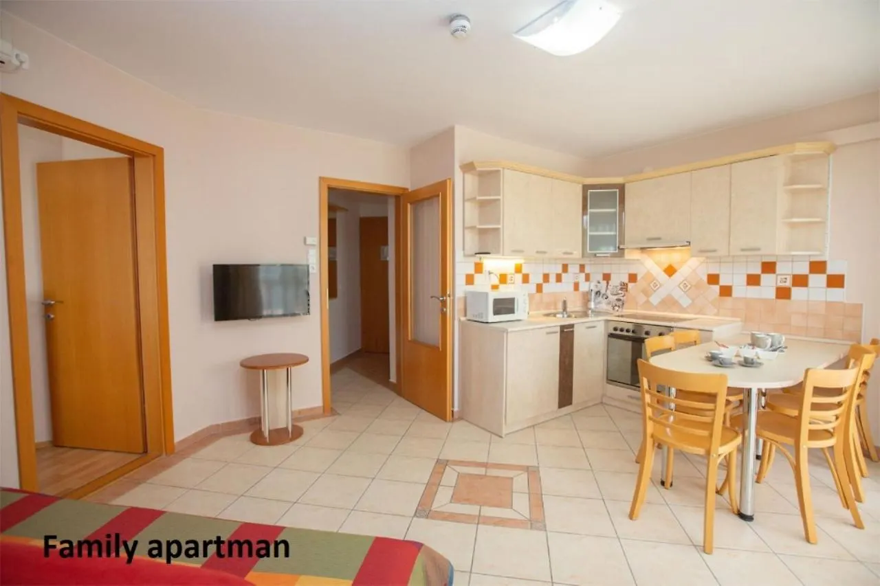 Liza Apartmanok Hajduszoboszlo